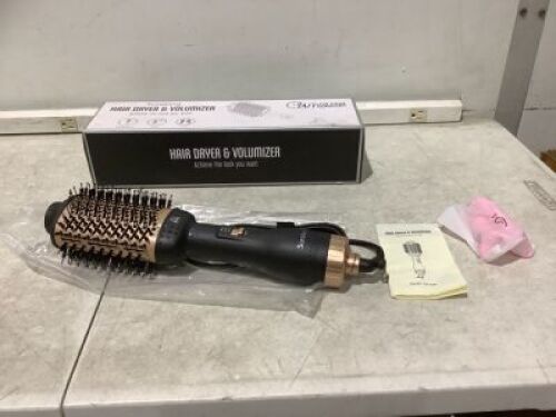 Hair Dryer & Volumizer Brush&nbsp;