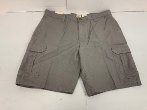 Red Head Mens Shorts, Size 38, E-Comm Return