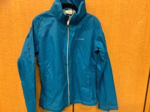 Columbia Jacket, Large, Ecommerce Return