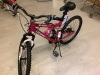 Ozone solo Moutain Bike, Missing Parts, E-commerce Return 