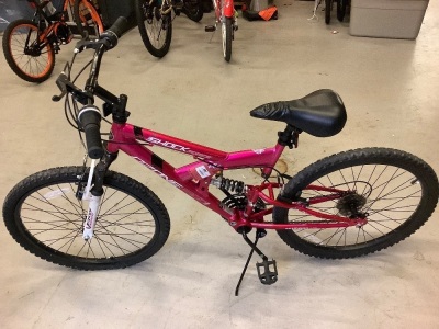 Ozone Mountain Bike, Missing Parts Flattire, E-commerce Return 