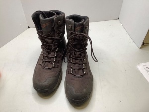 Danner Size 10 Men's Boots, Ecommerce Return