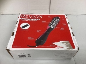 Revlon One Step Volumizer Styler, Powers up, E-Commerce Return