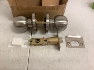 Door Knob Kit, Appears New