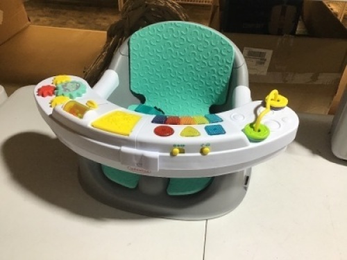 Infantino Baby Activity Seat. Unused Condition