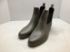 A New Day,&nbsp;Women's Rubber Boots, Size 11, Ecommerce Return, Appears New