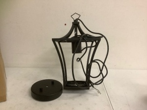 Kauen Pendant Outdoor Light, Appears New