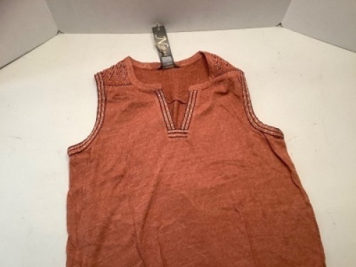 Natural Reflections Women's Embroidered Tank, Medium, Appears New