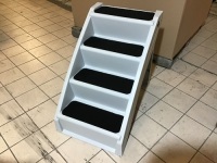 Plastic Folding Pet Stairs. Appear New