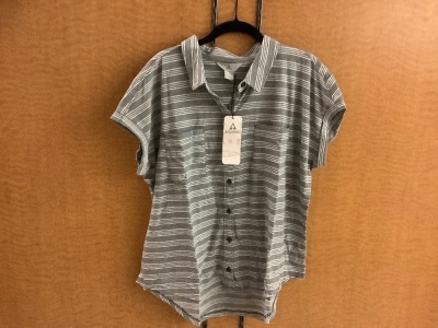 Ascend Stripe Turblance Stripe Shirt, Women's Large, Appears New