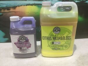 Chemical Guys Citrus Wash and Gloss Concentrated Car Wash & Extreme Body Wash & Wax Car Wash Shampoo