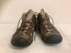 Keen Mens Shoes, Size 10, E-Comm Return