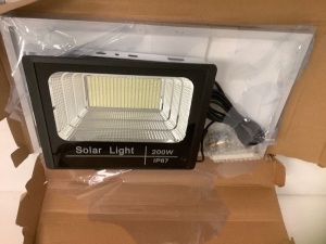 Solar Outdoor Light, E-Comm Return