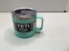 Yeti Rambler 14oz, Ecommerce Return, Broken Lid