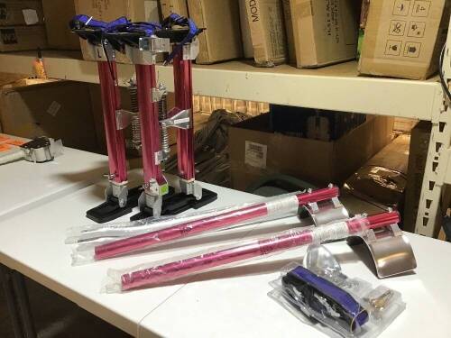 1118 Pentagon Tool Professional 18"-30" Red Drywall - Painting - Work Stilts Aluminum. Appears New. E-Commerce Return