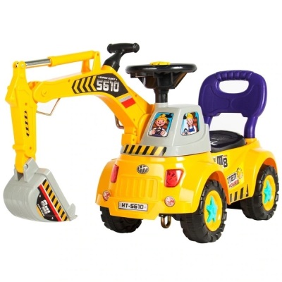 Kids Excavator Ride-On, Foot-to-Floor Construction Toy Truck w/ Garden Set