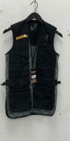 Browning Junior Vest, E-Commerce Return, SOLD AS IS