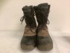 Kamik Mens Boots, 10, E-Commerce Return