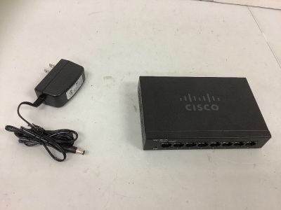 Cisco 8 Port Switch, Powers Up, E-Commerce Return