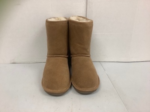 Natural Reflections Womens Boots, Size 10M, E-Comm Return