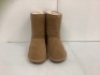 Natural Reflections Womens Boots, Size 10M, E-Comm Return