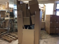 Pallet of Amazon Salvage Items. See. Pics. May Contain Broken Items to Be Used for Parts/Repair