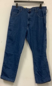 Wrangler Mens Jeans, 40x30, Appears New