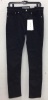 Calvin Klein Womens Skinny Jeans, 30x32, Appears New