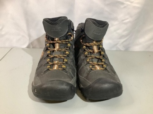 Keen Men's Hiking Boots, 11, Ecommerce Return