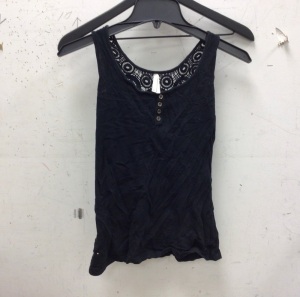 Womens Lace Tank, Medium, E-Comm Return