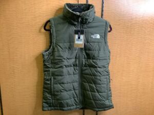 The North Face Reversable Vest, New Taupe Green, Medium, Appears New