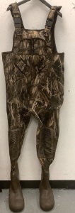 Mens Waders, Size 13, E-Comm Return w/ Small Hole