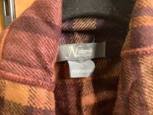 Natural Reflections Blue Wine Plaid Vest, Ladies Large, Appears New