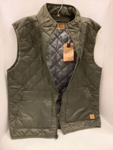 Red Head Men's Vest, Medium, Appears New