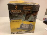 Browning Full Size Bench Seat Cover, Appears New&nbsp;