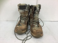 Mens Boots, 10.5D, E-Commerce Return