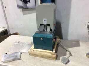 Electrical Corner Rounder Cutter Machine With 7 Dies 