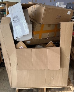 Auto Parts Pallet, Misc. Auto Parts, Some with Unknown Specs, E-Commerce Return