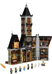 LEGO Haunted House Building Kit, 3,231 Pieces