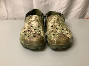 Crocs, Men's 10, Truetimber, Ecommerce Return