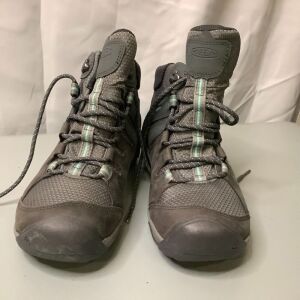 Keen Men's Hiking Boots, 10,  Ecommerce Return