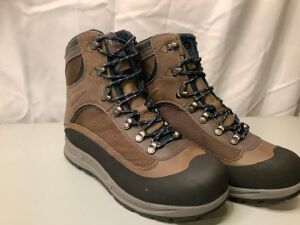 Men's Hiker 2.0 Lug Wader Boots, 11D, Ecommerce Return, Appears New