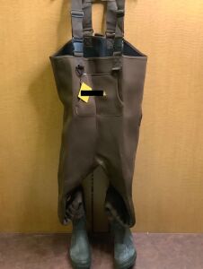 Brown Neoprene Felt Sole Boot-Foot Waders for Men, 11R, Ecommerce Return