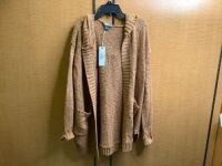 Natural Reflections, Women's Medium Hoodie, Appears New