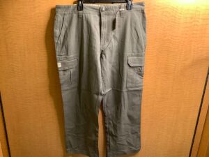 Red Head Men's Pants, 38x30, Appears New