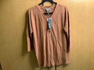 Natural Reflections Waffle Henly Tunic, Medium, Appears New