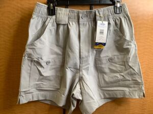 American Fishing Tackle Co. Stretch Men's 34 Shorts, Appears New