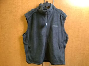 Columbia Steens Mountain Vest, Men's XL, Appears New