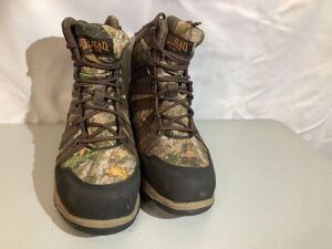 Red head Men's Hiking Boots, 8M, Appears New