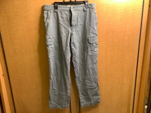 Red Head Men's Pants, 35x32, Appears New